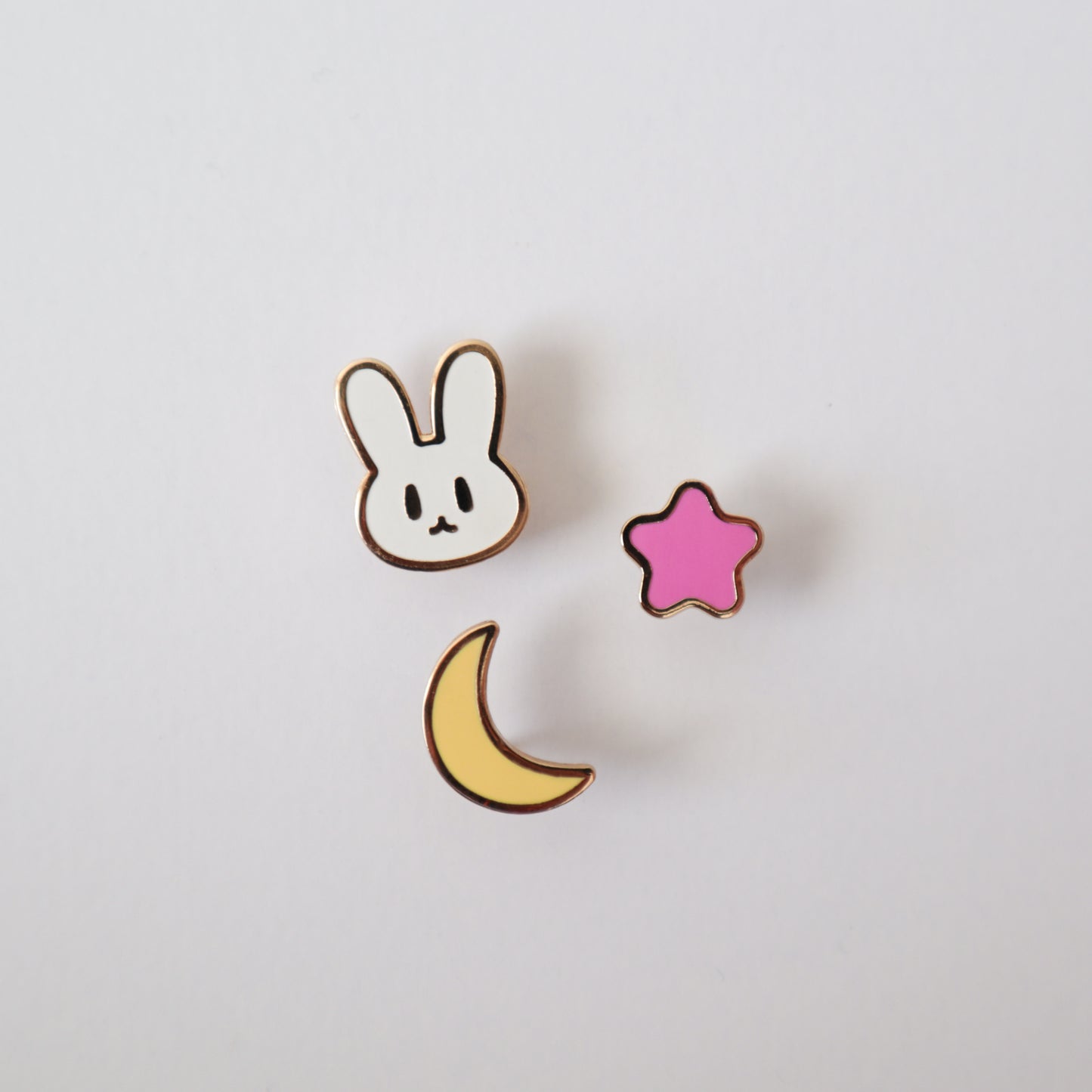 Moon Filler Pin