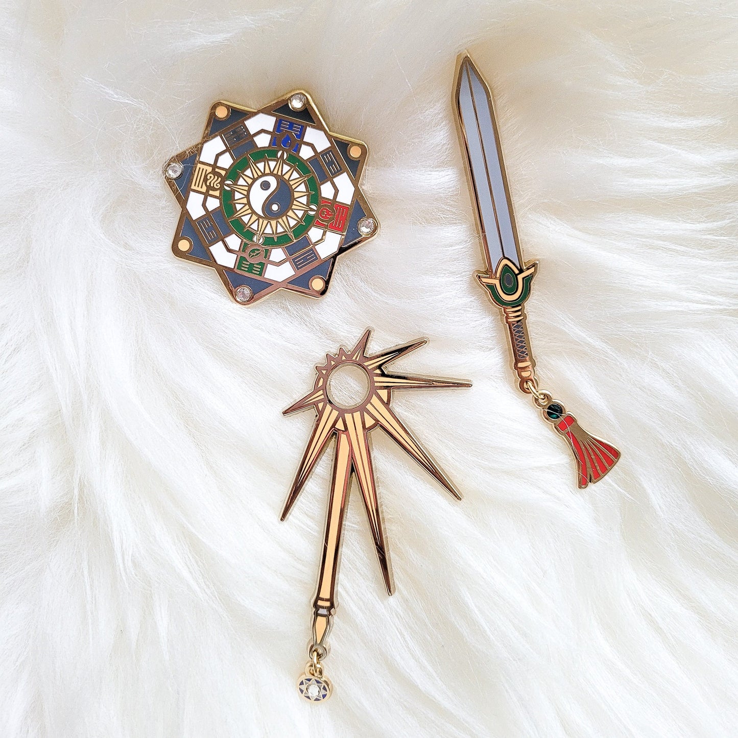 Syaoran's Compass Pin | Magical Girl Essentials
